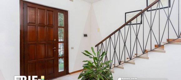 Villa de 3 dormitorios en Parabiago, Italy No. 355751 5