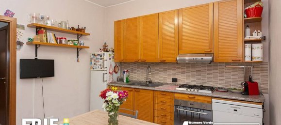 Villa de 3 dormitorios en Parabiago, Italy No. 355751 44