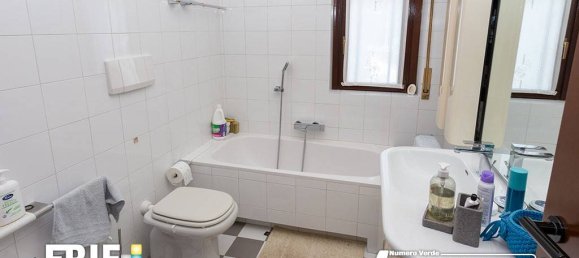 Villa de 3 dormitorios en Parabiago, Italy No. 355751 33