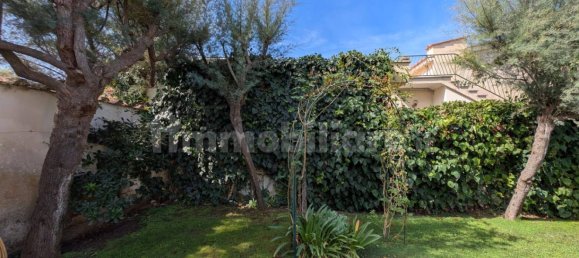 Вилла с 4 спальнями в Фьюмичино, Италия № 336629 8