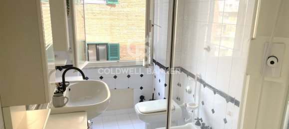 3 bedrooms Apartment in Rome, Italy No. 48588 35