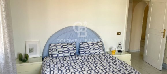 3 bedrooms Apartment in Rome, Italy No. 48588 11