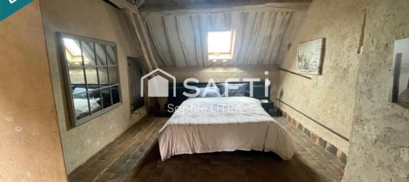 Casa de 4 dormitorios en Arces-Dilo, France No. 197289 25