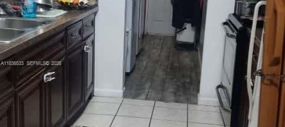 3 bedrooms Villa for sale in Miami, Miami-Dade, Florida, USA № 615406 12