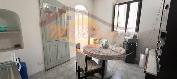 6-salle Appartement à Floridia, Italy No. 128818 2