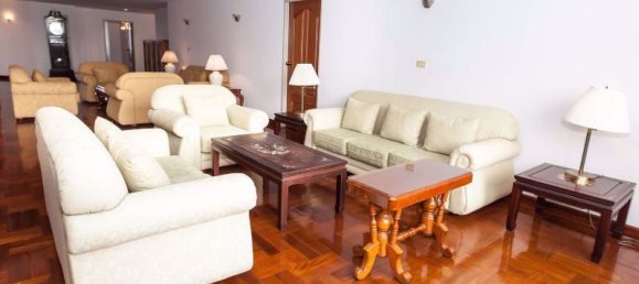 4 bedrooms Condo in Watthana, Thailand No. 9958 2