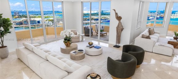 5 dormitorios propiedad comercial en alquiler en Miami, Miami-Dade, Florida, USA № 615373 25