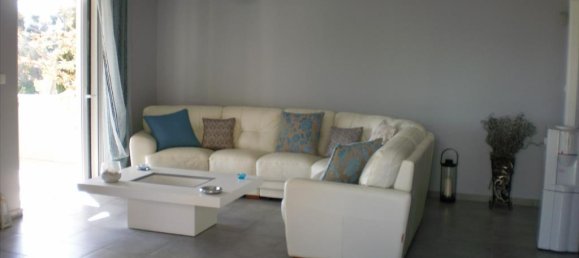 3 Schlafzimmer Property in Kranidi, Greece, Nr. 5521 6