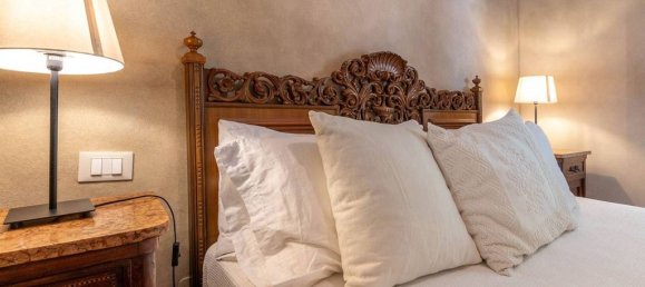 5 bedrooms Villa in Umbertide, Italy No. 65010 22