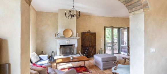 5 bedrooms Villa in Umbertide, Italy No. 65010 18