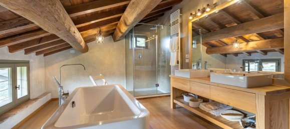 5 bedrooms Villa in Umbertide, Italy No. 65010 27