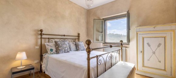 5 bedrooms Villa in Umbertide, Italy No. 65010 24