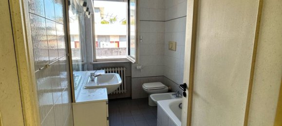 2-salle Penthouse à Montesilvano, Italy No. 299527 22