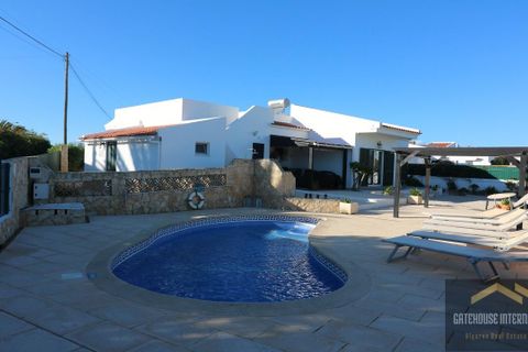 Вилла с 4 спальнями в Албуфейра, Португалия № 150996