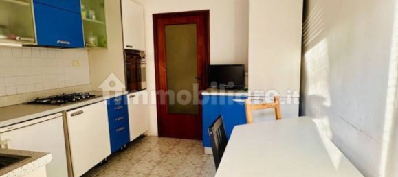 3 bedrooms Apartment in Pisa, Italy No. 352478 2