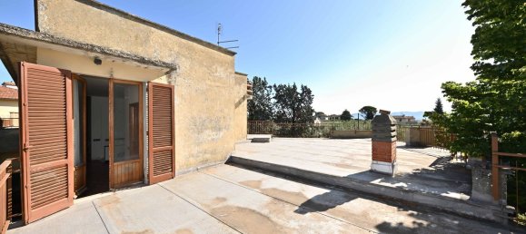 15غرفة فيلا في Monte San Savino, Italy رقم 285886 14