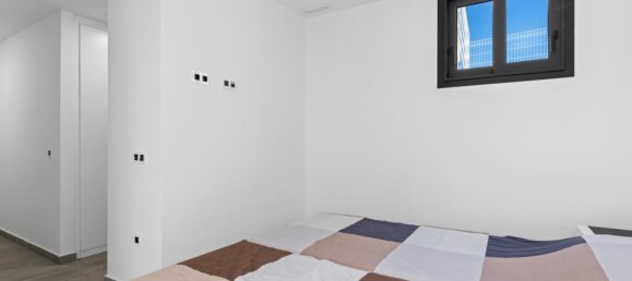 Villa de 5 dormitorios en San Miguel de Salinas, Spain No. 59070 39