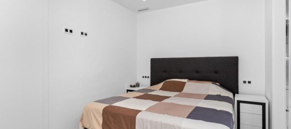 Villa de 5 dormitorios en San Miguel de Salinas, Spain No. 59070 17