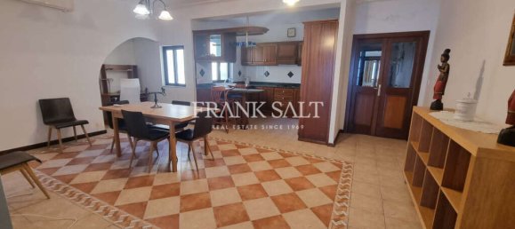 Apartamento de 3 dormitorios en Sliema, Malta No. 8258 8