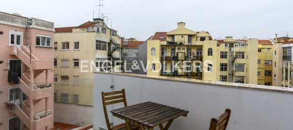 2 bedrooms Apartment in Lisbon, Portugal No. 11010 9