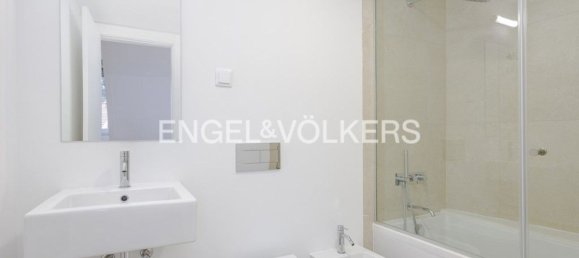 Apartamento de 2 dormitorios en Lisbon, Portugal No. 11010 22