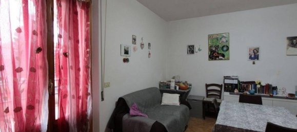 6 rooms Apartment in Montepulciano, Italy No. 30891 3
