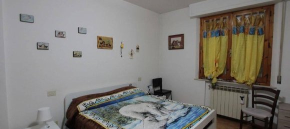 6 rooms Apartment in Montepulciano, Italy No. 30891 6