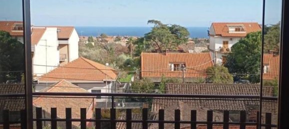 4-Zimmer Wohnung in Aci Sant'Antonio, Italy, Nr. 37235 11