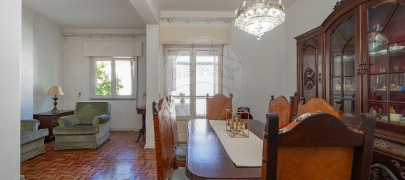 4 bedrooms Apartment in Amadora, Portugal No. 223770 2