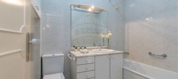4 bedrooms Apartment in Amadora, Portugal No. 223770 15