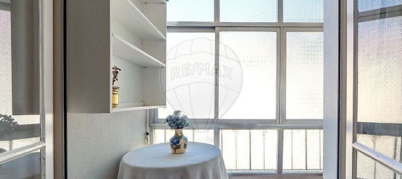 4 bedrooms Apartment in Amadora, Portugal No. 223770 6