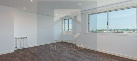 3 Schlafzimmer Wohnung in Porto, Portugal, Nr. 246352 4