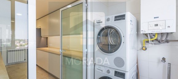 3 Schlafzimmer Wohnung in Porto, Portugal, Nr. 246352 24