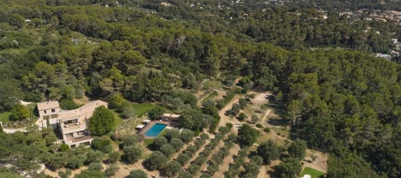 7 bedrooms Castles in Mougins, France No. 295931 3