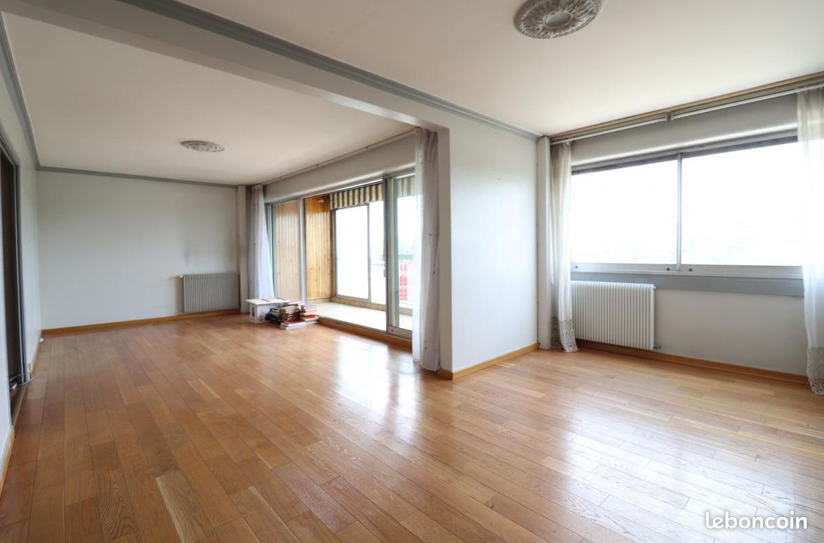 3 chambres Appartement à Juvisy-sur-Orge, France No. 168174