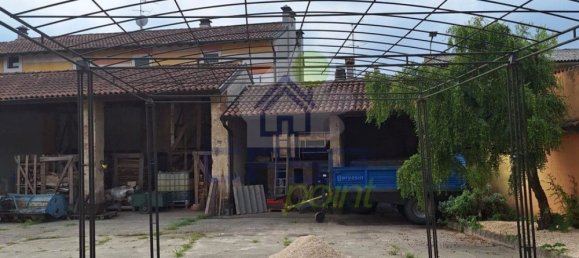 20 chambres Maison à Lombardy, Italy No. 361968 3