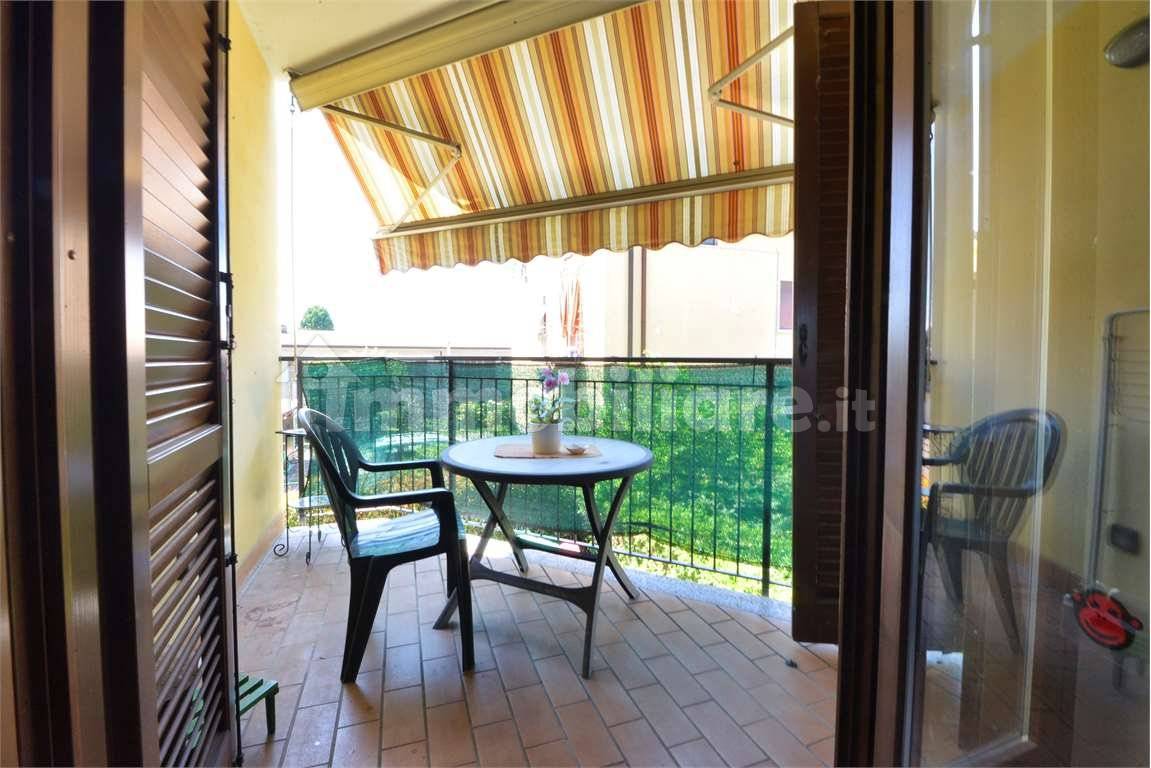 2 Schlafzimmer Wohnung in Como, Italy, Nr. 318270