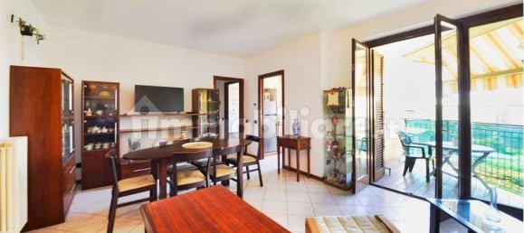 2 Schlafzimmer Wohnung in Como, Italy, Nr. 318270 21