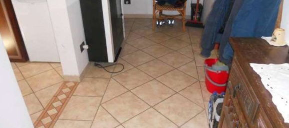 4-salle Appartement à Luino, Italy No. 185531 21