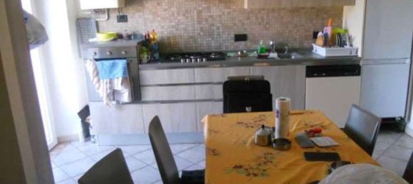 4-salle Appartement à Luino, Italy No. 185531 24