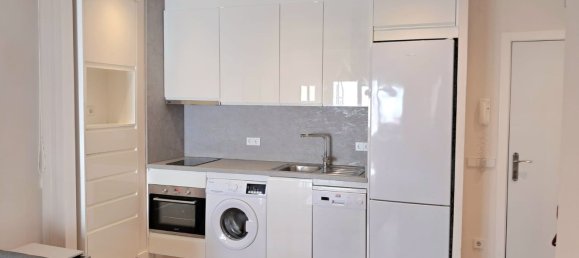 1 bedroom Apartment in Madrid, Spain No. 189384 18