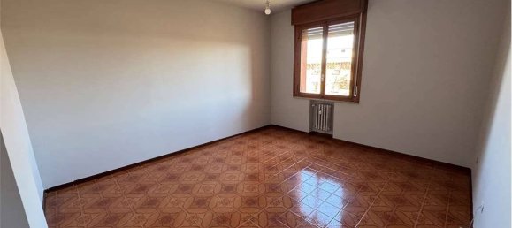 Квартира с 2 спальнями в Модена, Италия № 322974 11