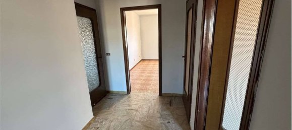 Квартира с 2 спальнями в Модена, Италия № 322974 10