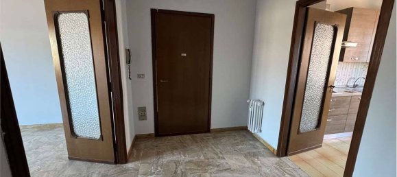 Квартира с 2 спальнями в Модена, Италия № 322974 2