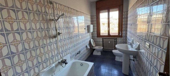 Квартира с 2 спальнями в Модена, Италия № 322974 14