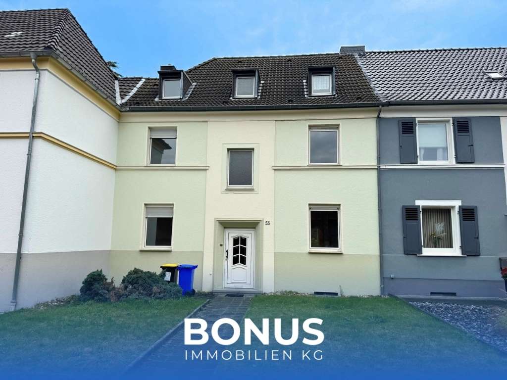 9 rooms Townhouse in Monchengladbach, Germany No. 227496
