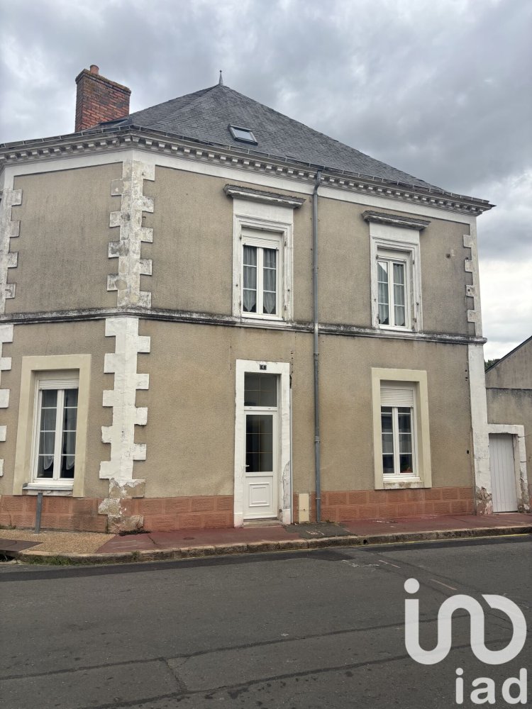 4 bedrooms House in Noyen-sur-Sarthe, France No. 333068