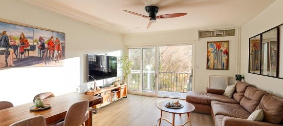 Apartamento de 2 dormitorios en Chambourcy, France No. 140083 2