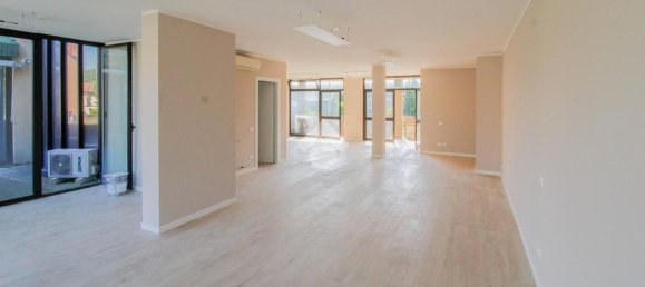 Escritório em Chiari, Italy 100 m² N.º 168298 21