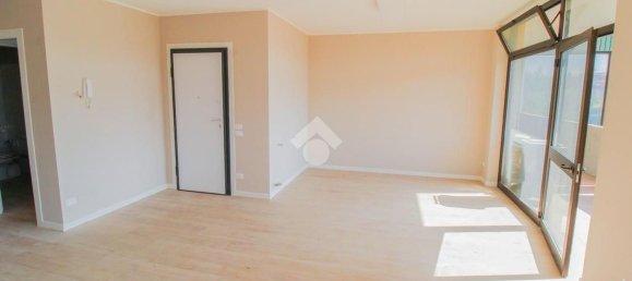 Escritório em Chiari, Italy 100 m² N.º 168298 11